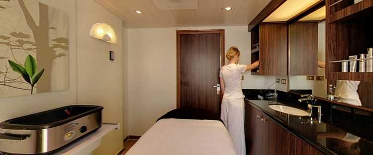 Oasis Spa P&O Cruises Azura Interior Spa Treatment Rooms.jpg