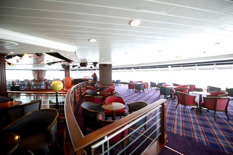 The Crow's Nest P&O Cruises Adonia Interior Crows Nest 4.jpg