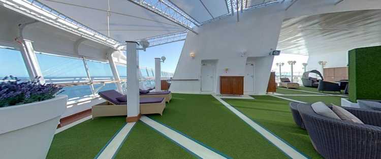 The Retreat P&O Cruises Ventura Exterior The Retreat 1.jpg