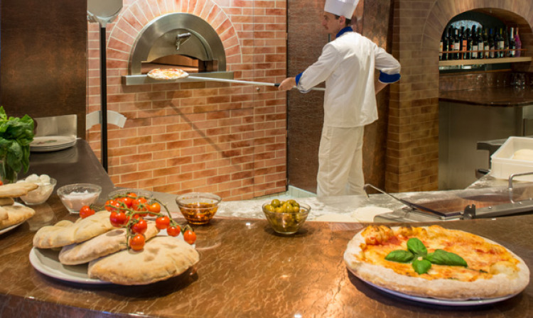 La Locanda msc cruises muscia class pizzeria.jpg
