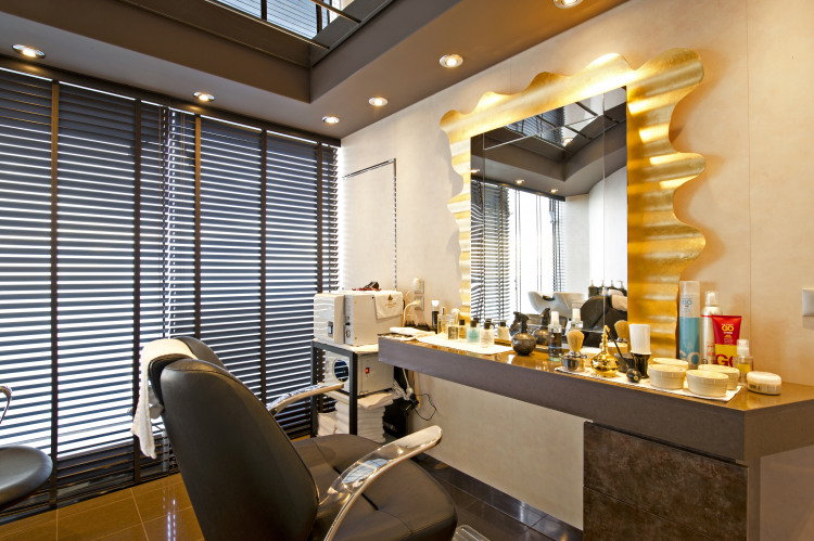 Beauty Salon MSC Fantasia Class barbers.jpg