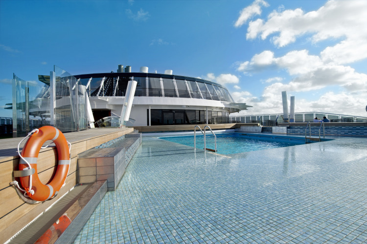 The Pools and Aqua Park MSC Fantasia Class pool 2.jpg