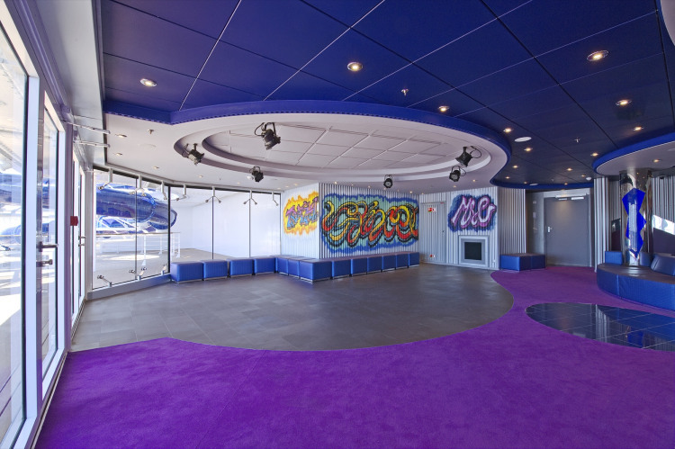 Teen Disco Graffiti MSC Fantasia Class teen disco.jpg