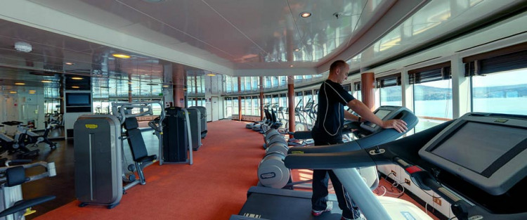 Gymnasium P&O Cruises Azura Interior Gymnasium.jpg