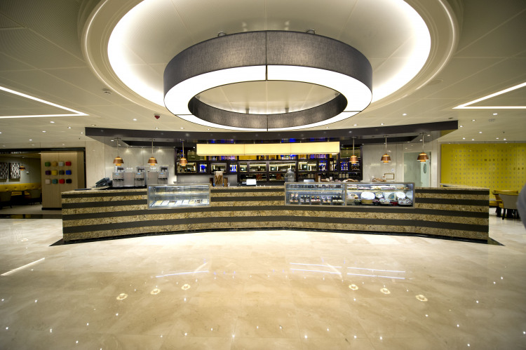 Market Cafe P&O Cruises Britannia Interior Market Cafe Ds38908.jpg