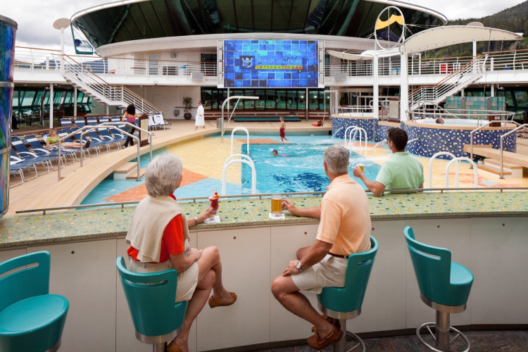 Outdoor Movie Screen RCI_RD_Outdoor_MovieScreenF.jpg